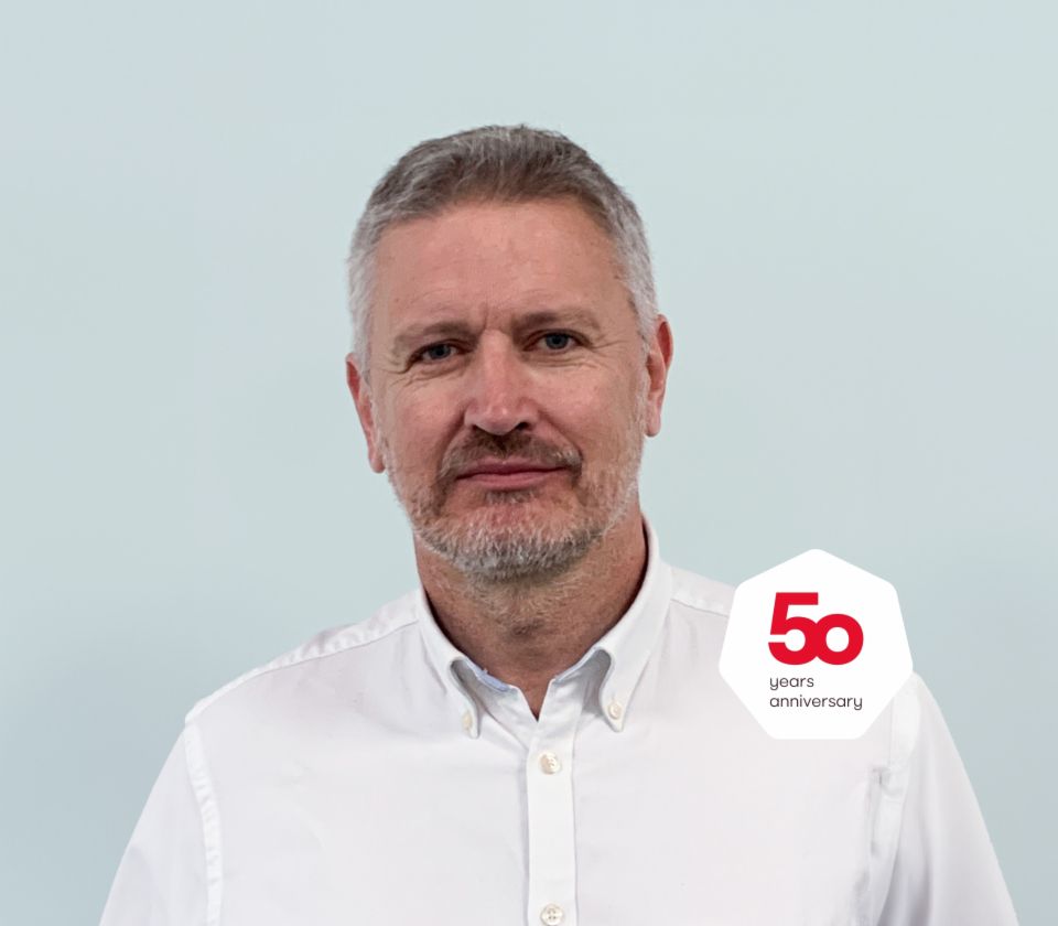 Retrato de Anthony Jenks, Diretor Geral da EOS Solutions, Reino Unido